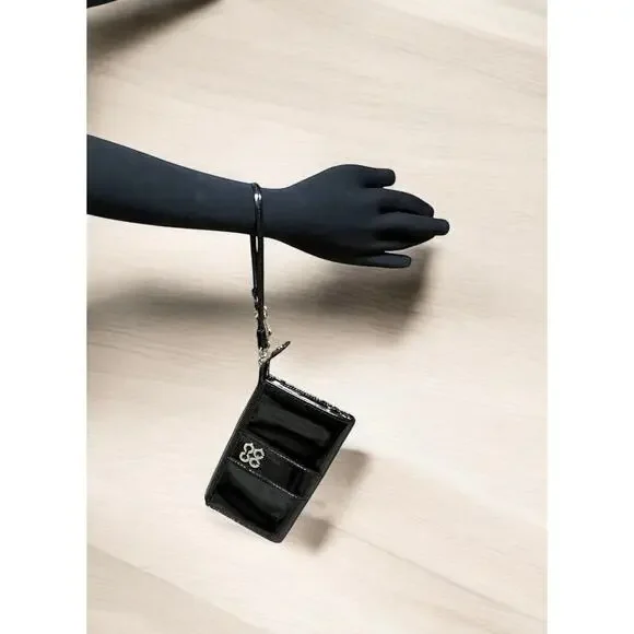 Coach 46726 Julia Op Art Patent Leather Zip Wristlet/Wallet - Picture 4 of 4